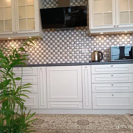 Olive Tree Apartment *